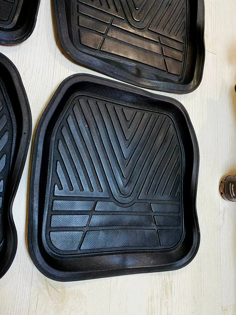 Продам коврики с бортами универсальные - Аксессуары (Авто) в Иркутск