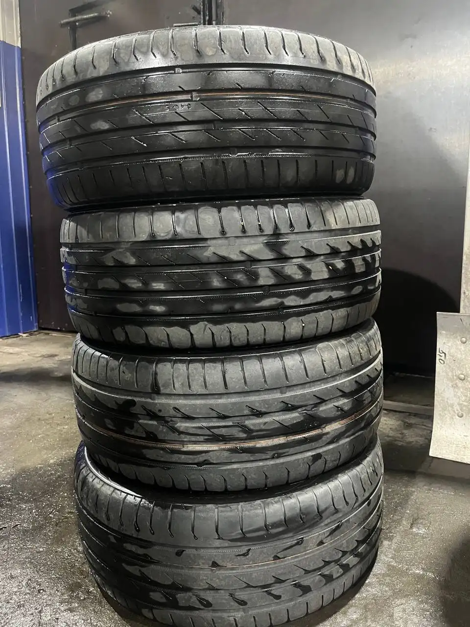 Резина NOKIAN лето 225/45/17 - Шины (Запчасти) в Иркутск