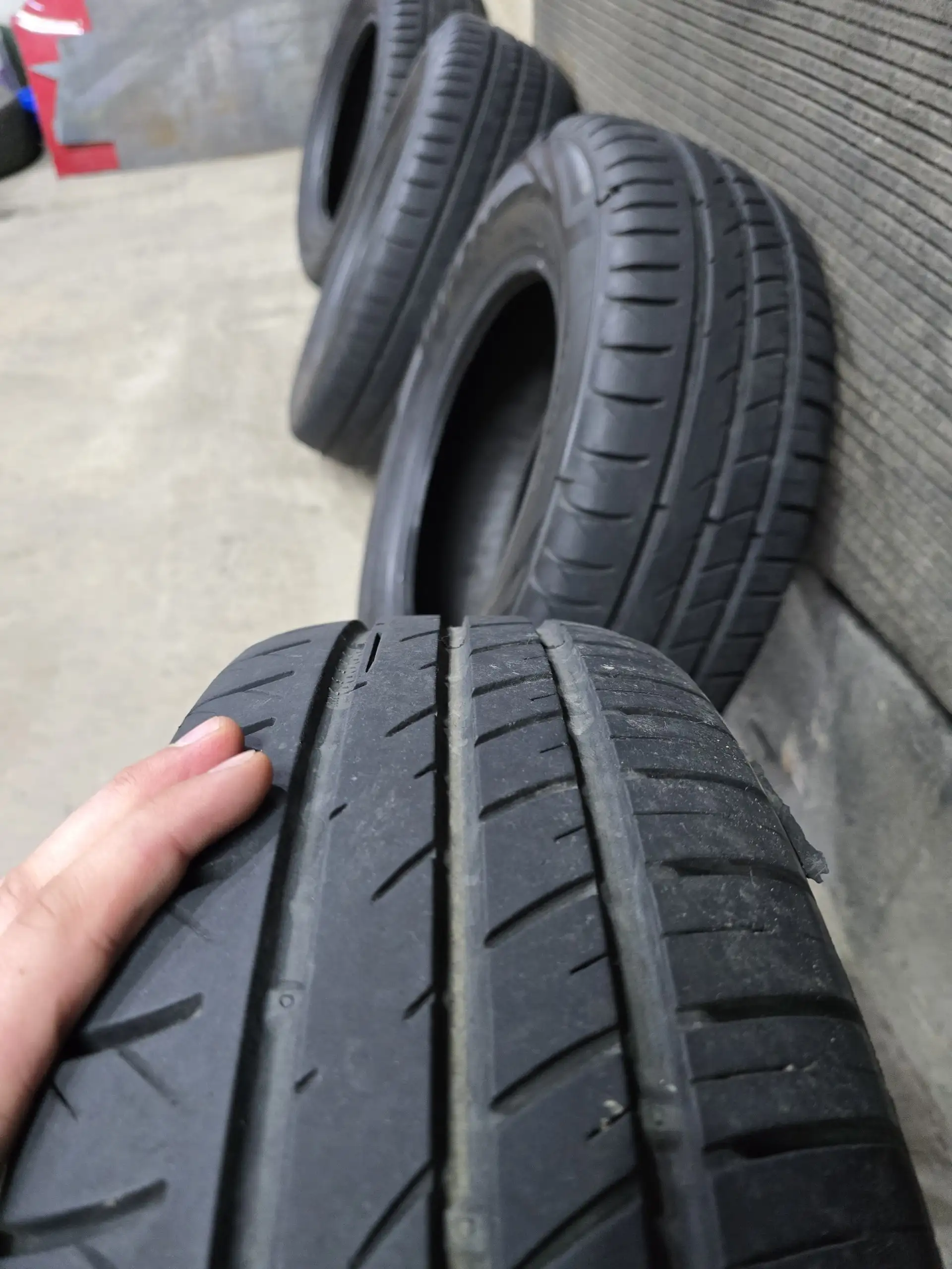 Продам летние шины Viatti 175/70 R13 - Шины и диски (Авто) в Иркутск