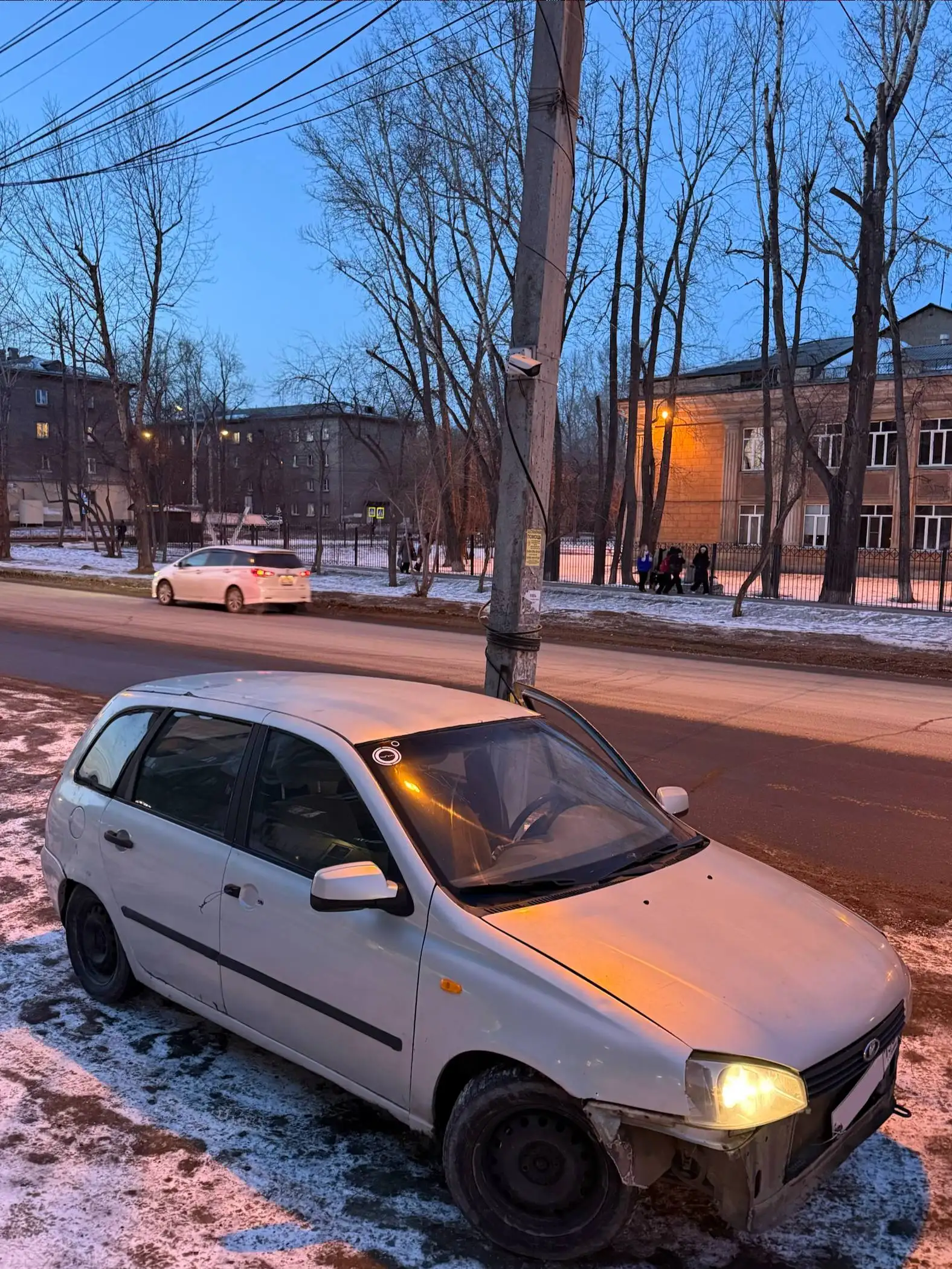 Продается ВАЗ Калина шеснарь люкс 2009 года - Легковые автомобили (Авто) в Иркутск