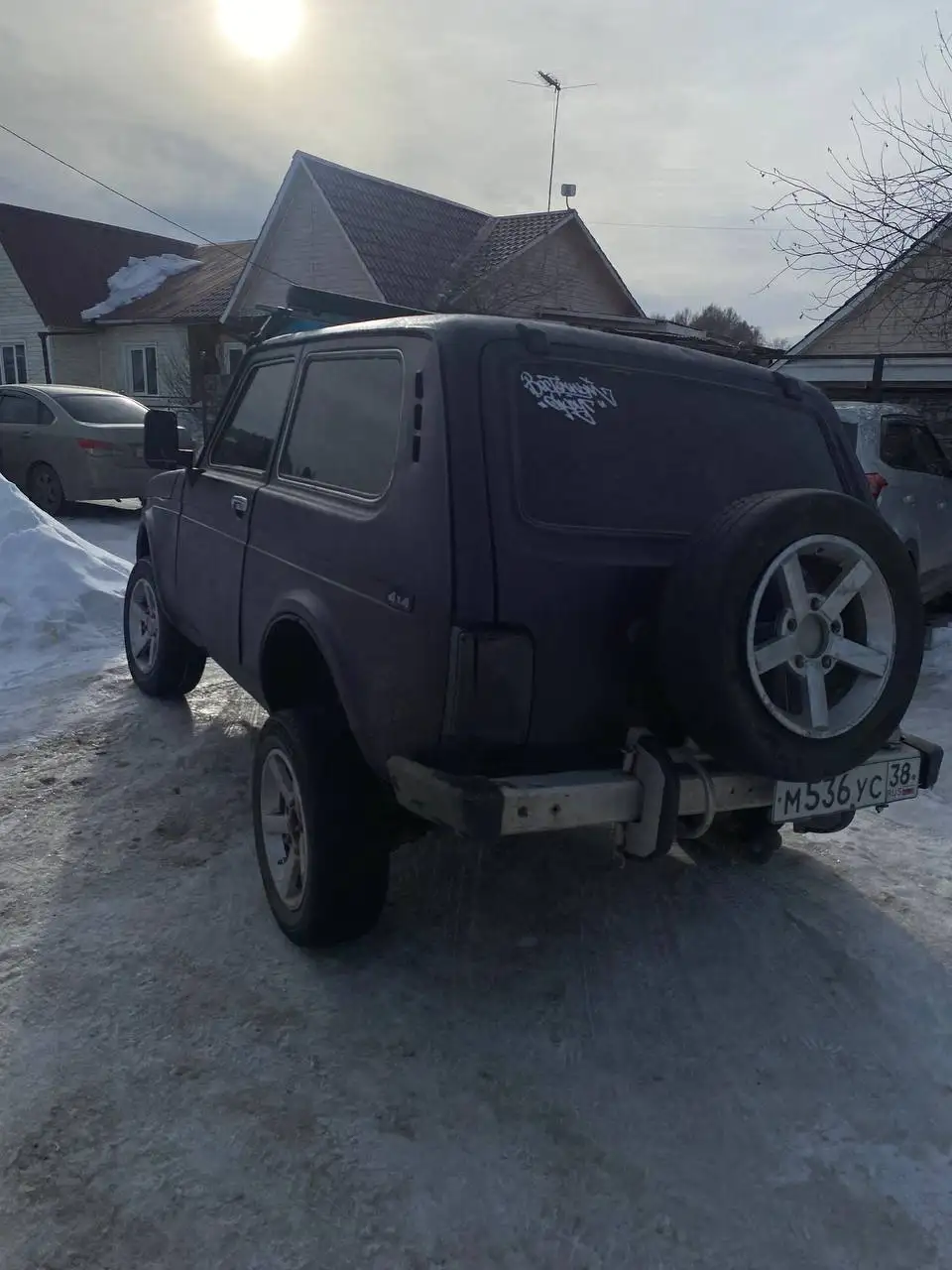 Продажа Нивы 21214 2001 года - Внедорожники (Авто) в Иркутск