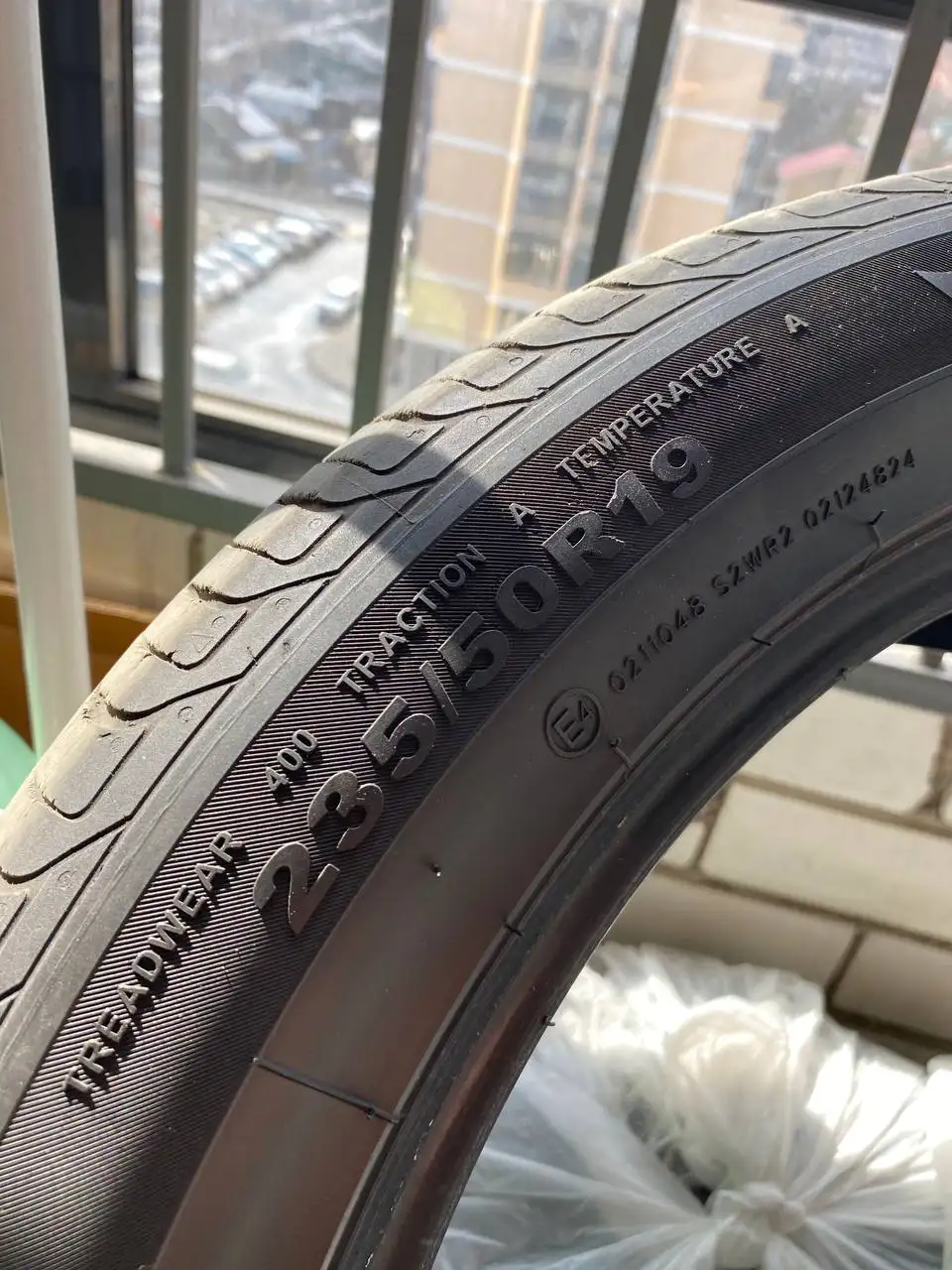 Шины Giti Comfort 225/50 R19 2022 года - Шины и диски (Запчасти) в Иркутск