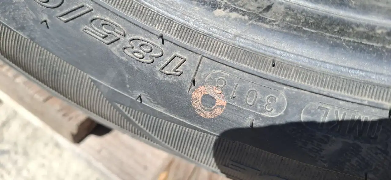 Шины Nexen Nfera 185/65 R15 - Шины и диски (Запчасти) в Иркутск