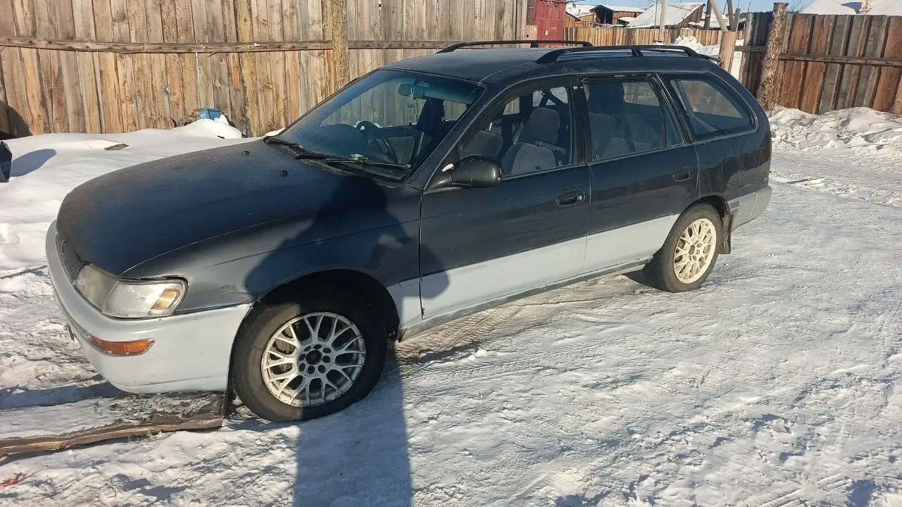 Продажа Toyota Corolla с механической коробкой передач - Авто в Иркутск