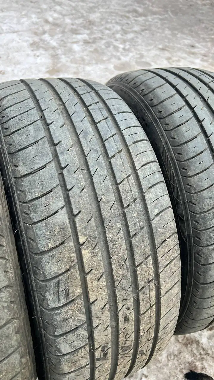 Комплект летних шин 225/45/18 - Шины и диски (Авто) в Иркутск