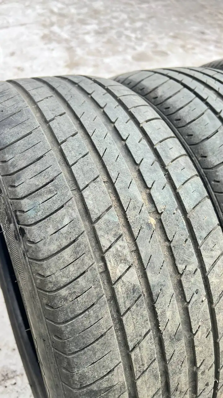 Комплект летних шин 225/45/18 - Шины и диски (Авто) в Иркутск