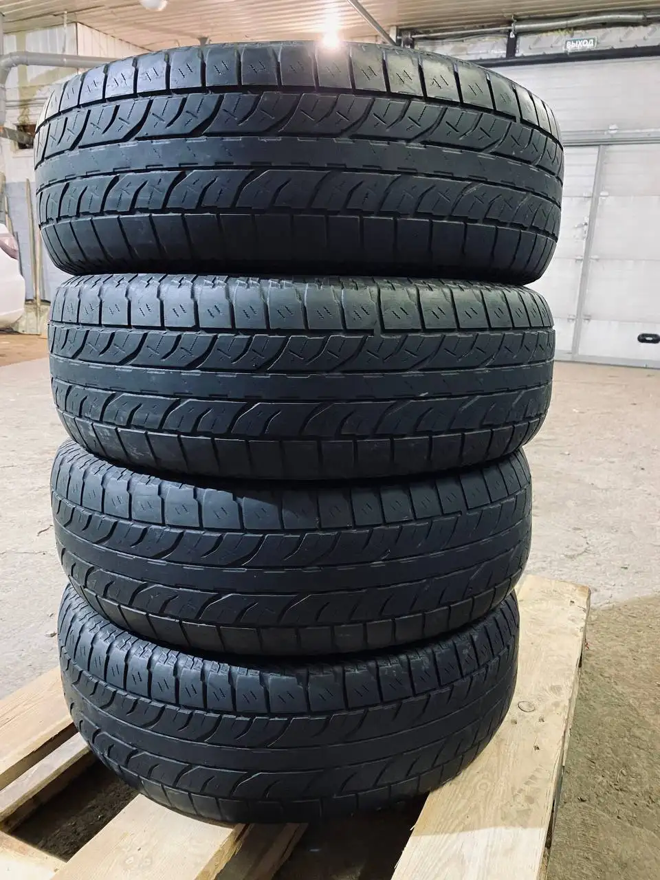 Продам летнюю резину YOKOHAMA 225/65/17 - Шины и диски (Авто) в Иркутск