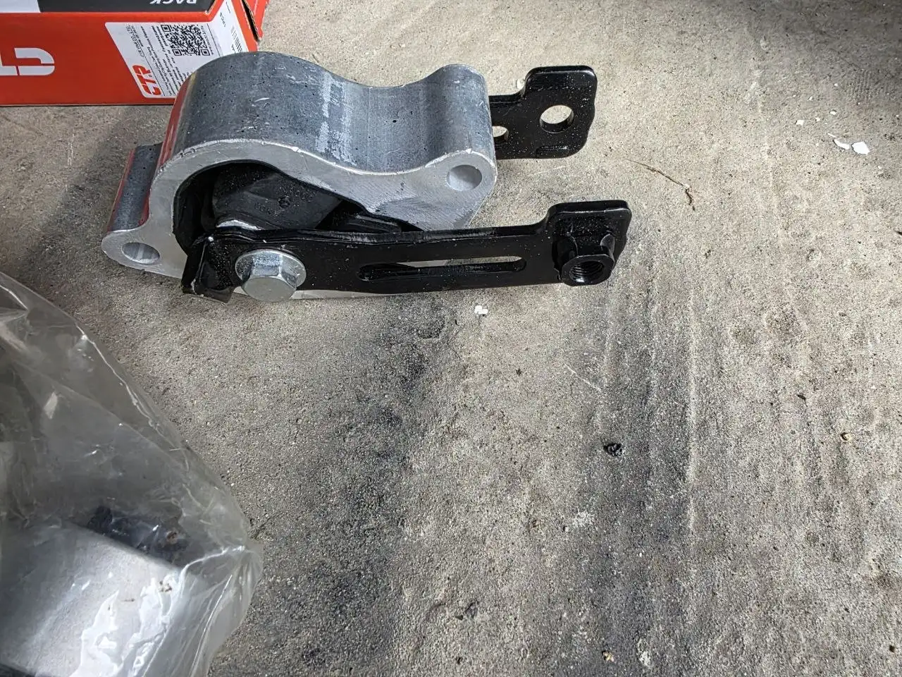 Запчасти на Nissan Teana - Автозапчасти (Запчасти) в Иркутск