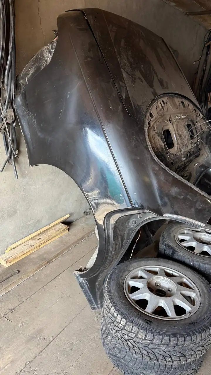 Продажа запчастей Марк 90: крыша, задний срез, четверть - Автозапчасти (Запчасти) в Иркутск