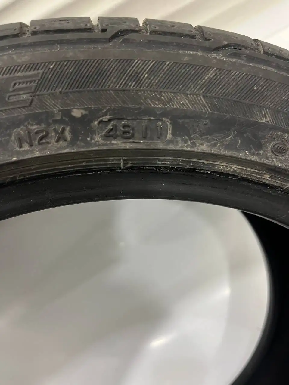 Продам два баллона по 1к - Барахолка в Иркутск