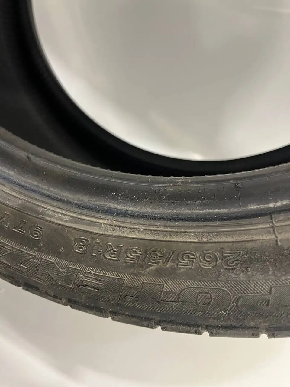 Продам два баллона по 1к - Барахолка в Иркутск