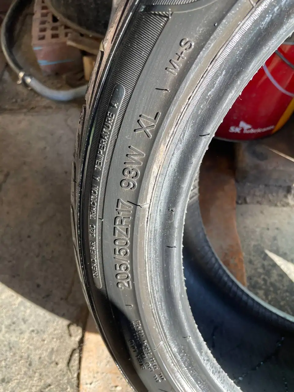 Продажа комплекта шин 205/50 R17 Farroad FRD 26 - Шины и диски (Авто) в Ангарск