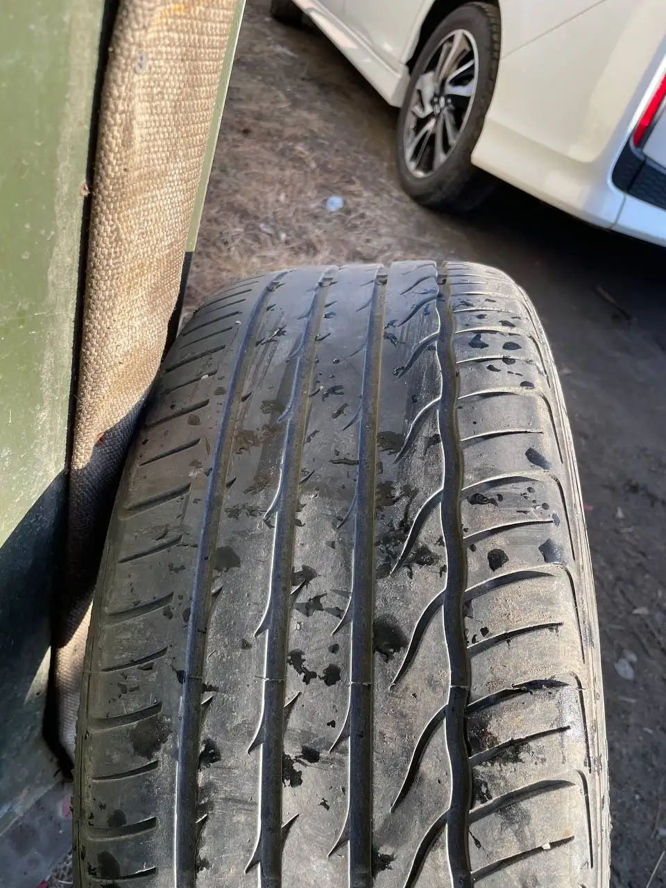 Продажа комплекта шин 205/50 R17 Farroad FRD 26 - Шины и диски (Авто) в Ангарск