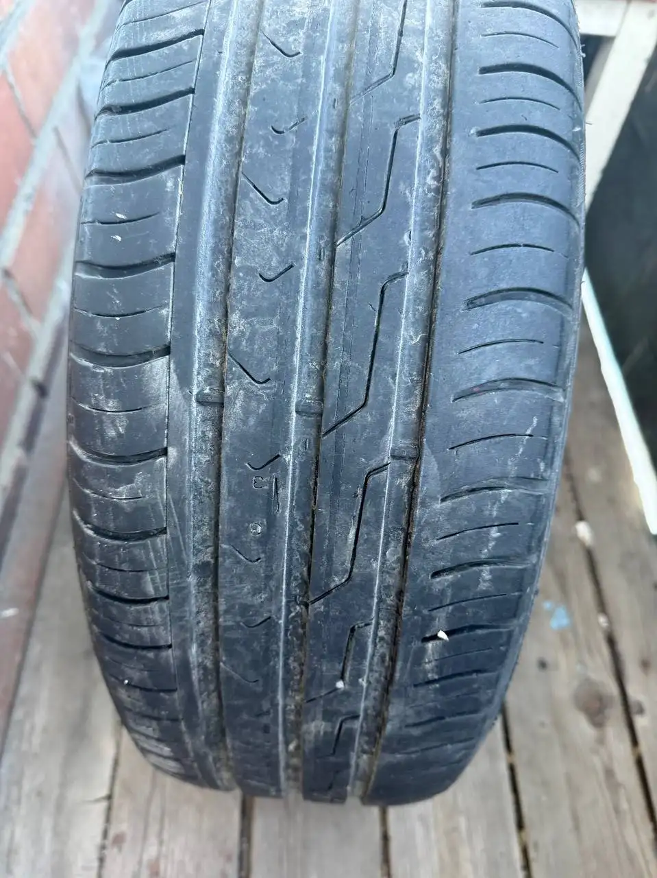 Продам летние шины - Шины и диски (Авто) в Иркутск