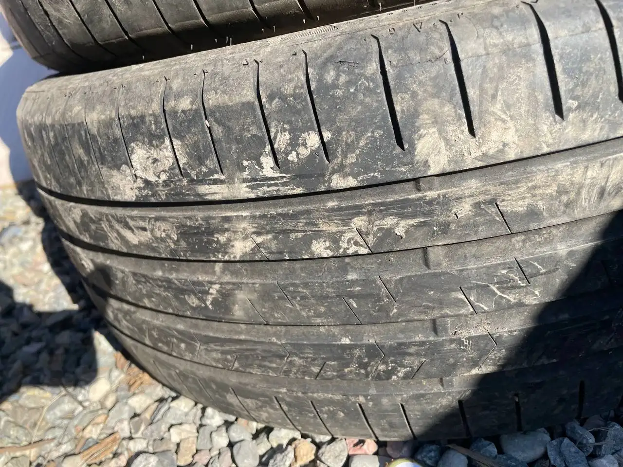 Комплект летней резины 225/45/18 - Шины и диски (Авто) в Иркутск
