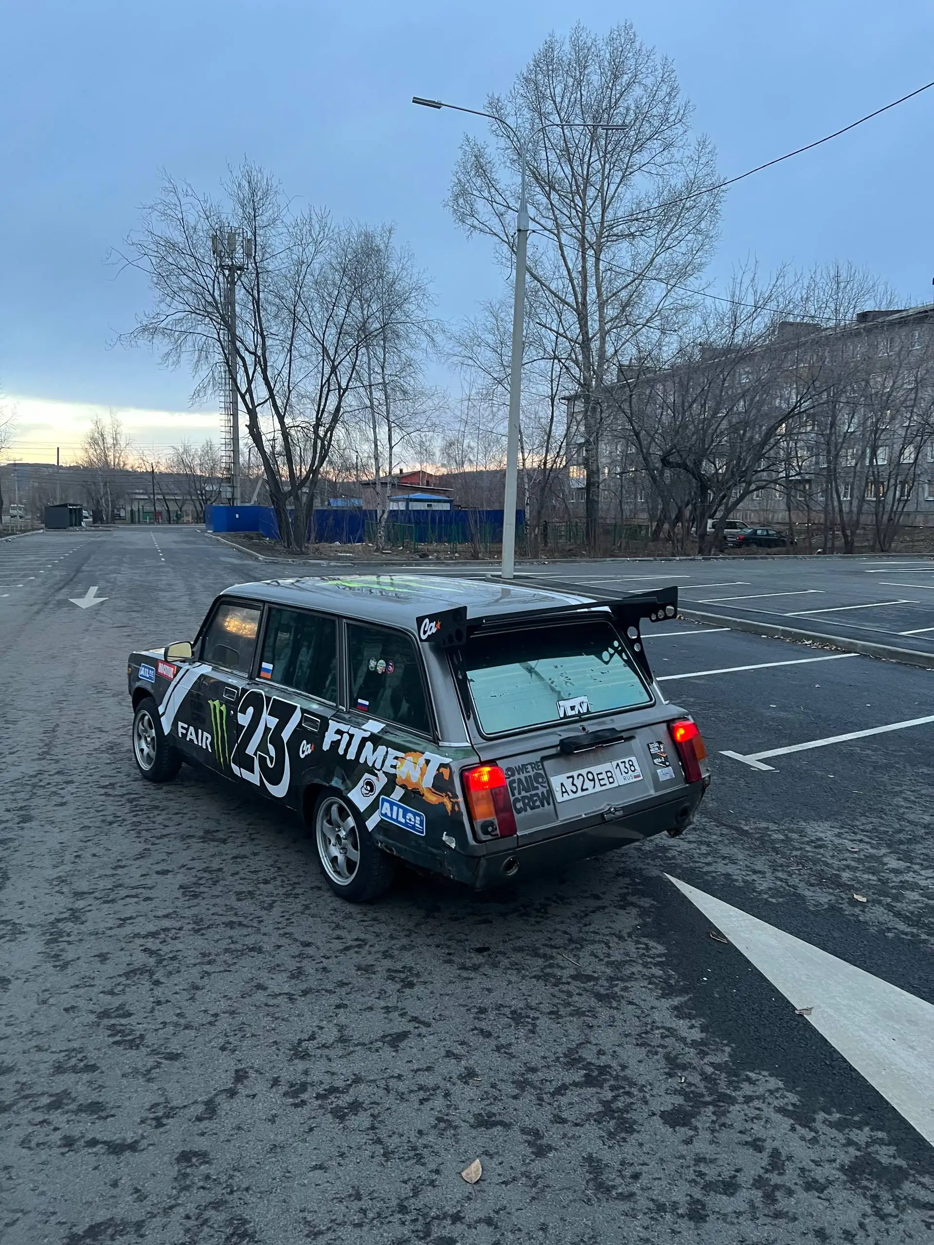 Продажа боевого снаряда с двигателем и трансмиссией - Запчасти (Авто) в Красноярский