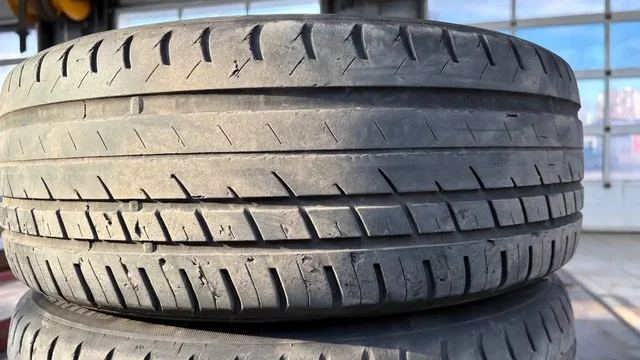 Продажа летней резины 205/55/16 на докат - Минивэны и микроавтобусы в Иркутск