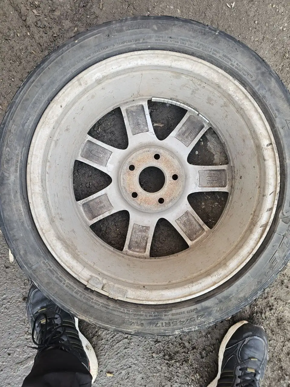 Продам литье с летней резиной на докат 5x114.3 - Запчасти (Авто) в Иркутск