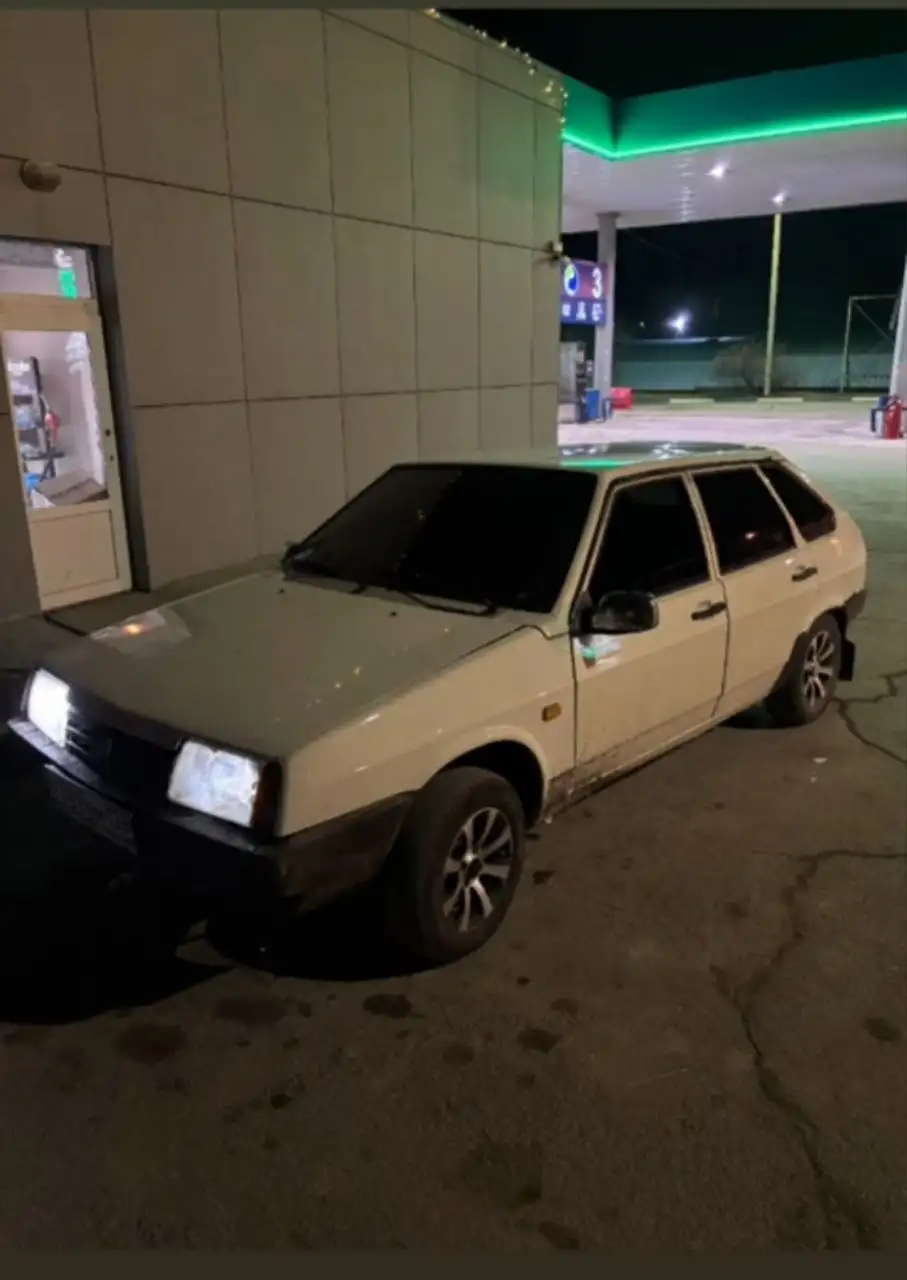 Продажа ВАЗ 2109 с сабвуфером и летней резиной - Легковые автомобили (Авто) в Иркутск