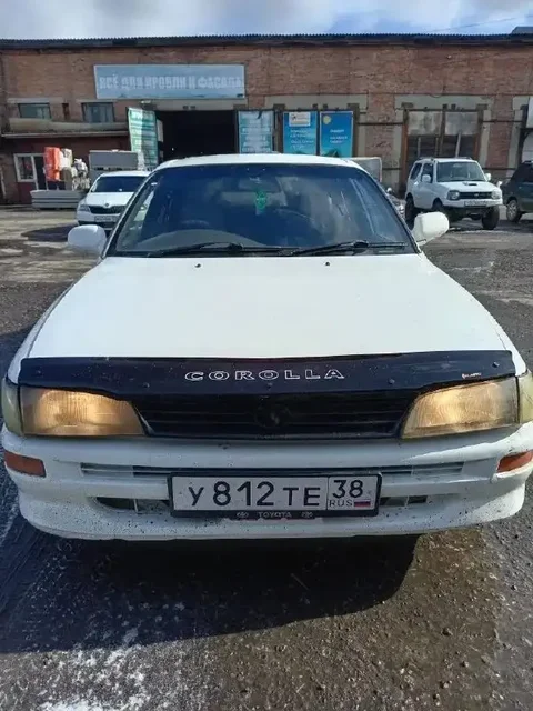 Продажа Toyota Corolla в хорошем состоянии - Кузова в Иркутск