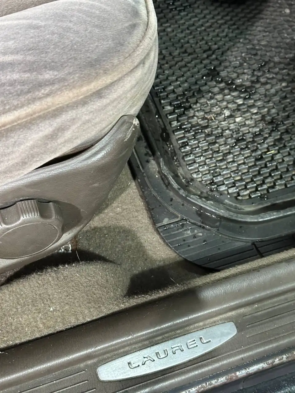 Продажа автомобиля с двигателем RB20E - Авто в Иркутск