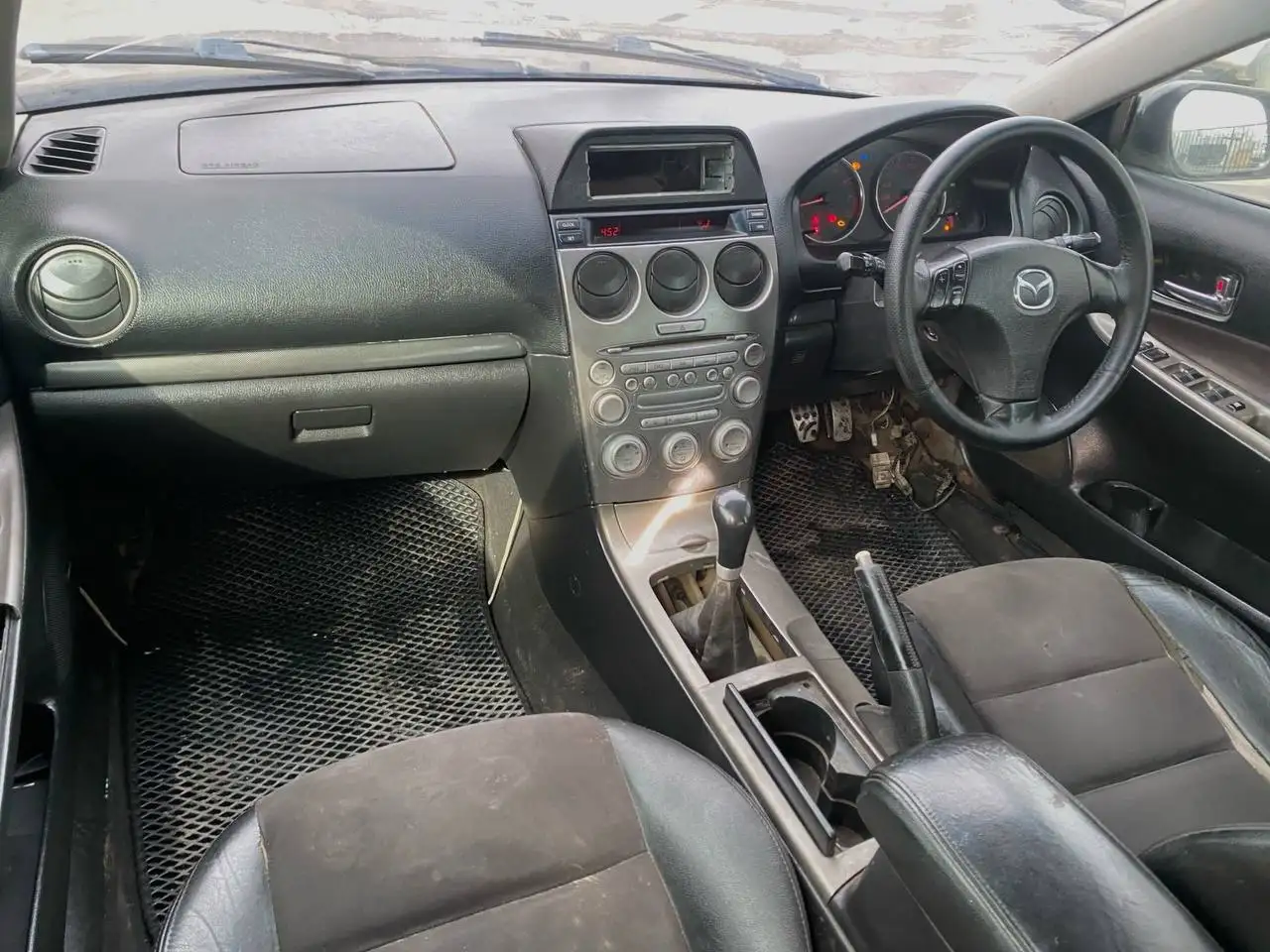 Mazda 6 2006 года с механической коробкой передач - Легковые автомобили (Авто) в Иркутск