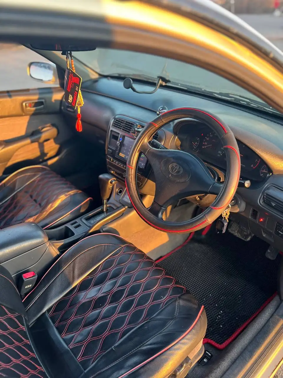 Продам Toyota Carina - Легковые автомобили (Авто) в Иркутск