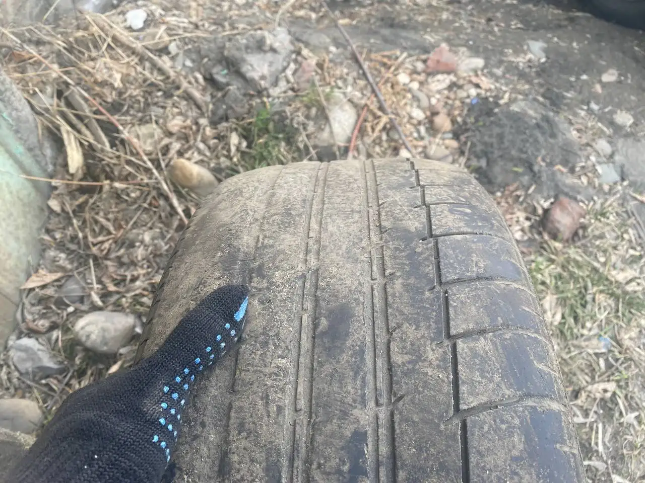 Продам шины Triangle TH201 225/50 R17 - Шины и диски (Авто) в Иркутск