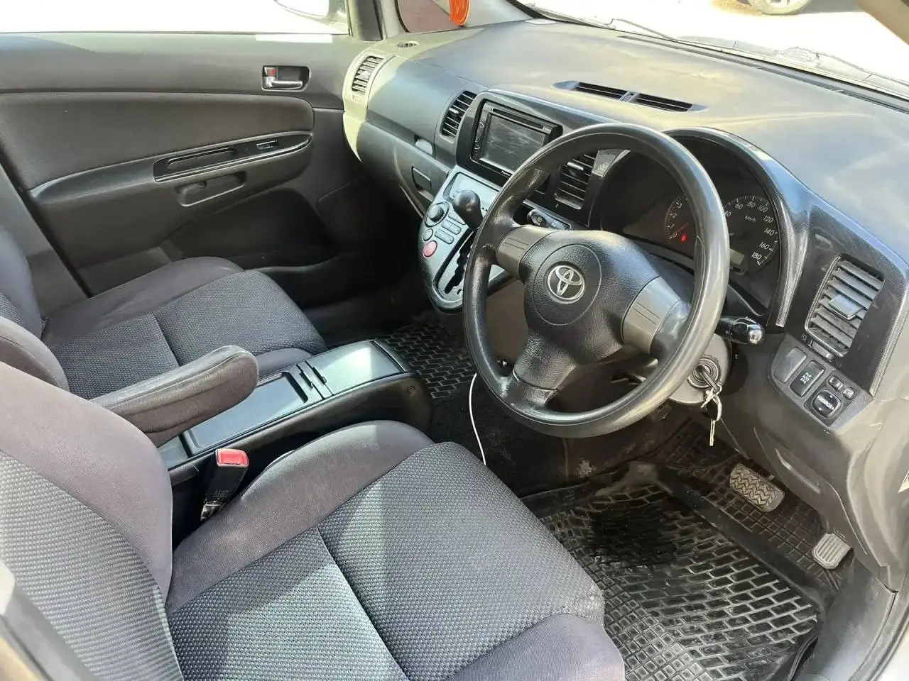 Продажа семейного авто, 4WD - Авто в Иркутск