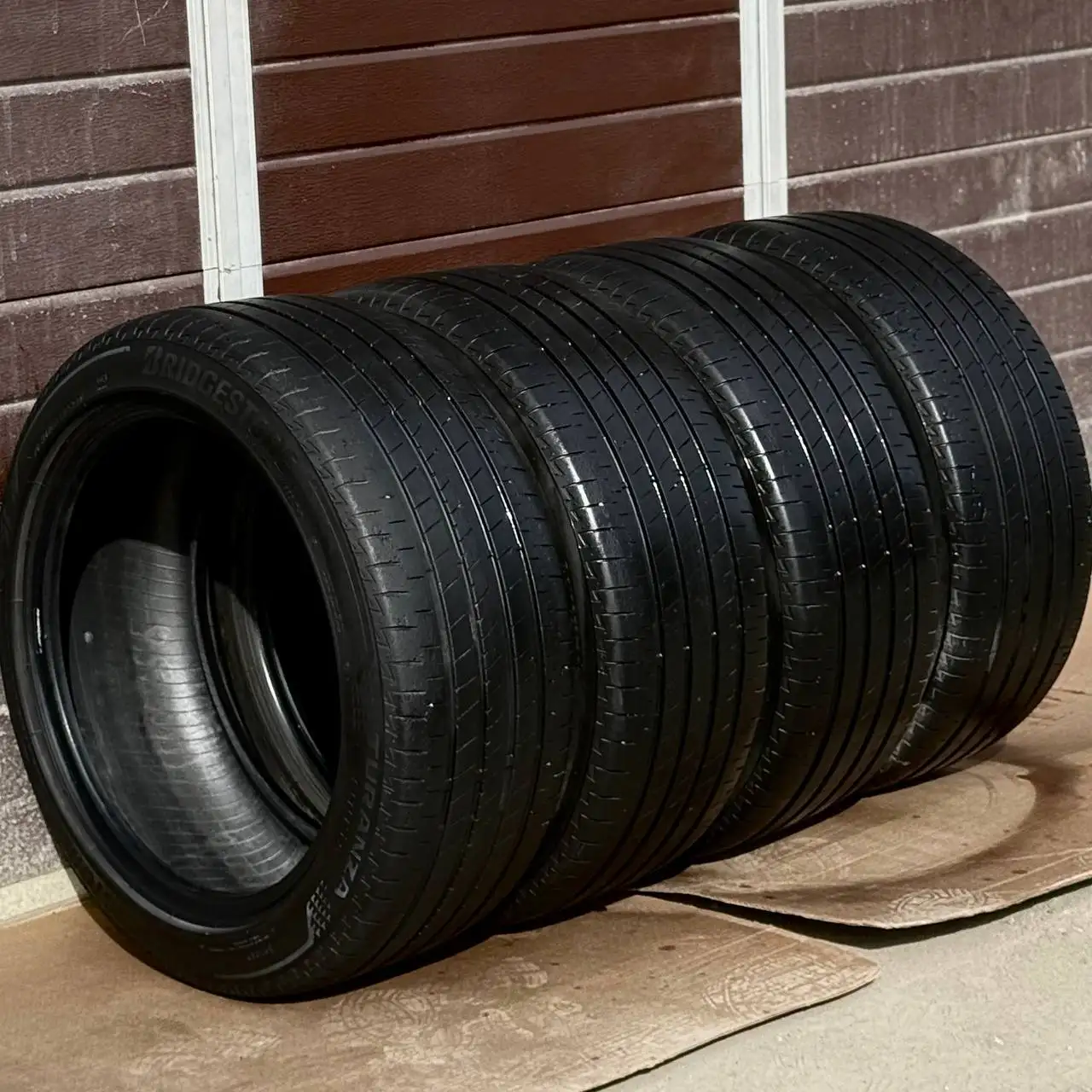 Продам летнюю резину Bridgestone R17 225/45 - Шины и диски (Авто) в Иркутск