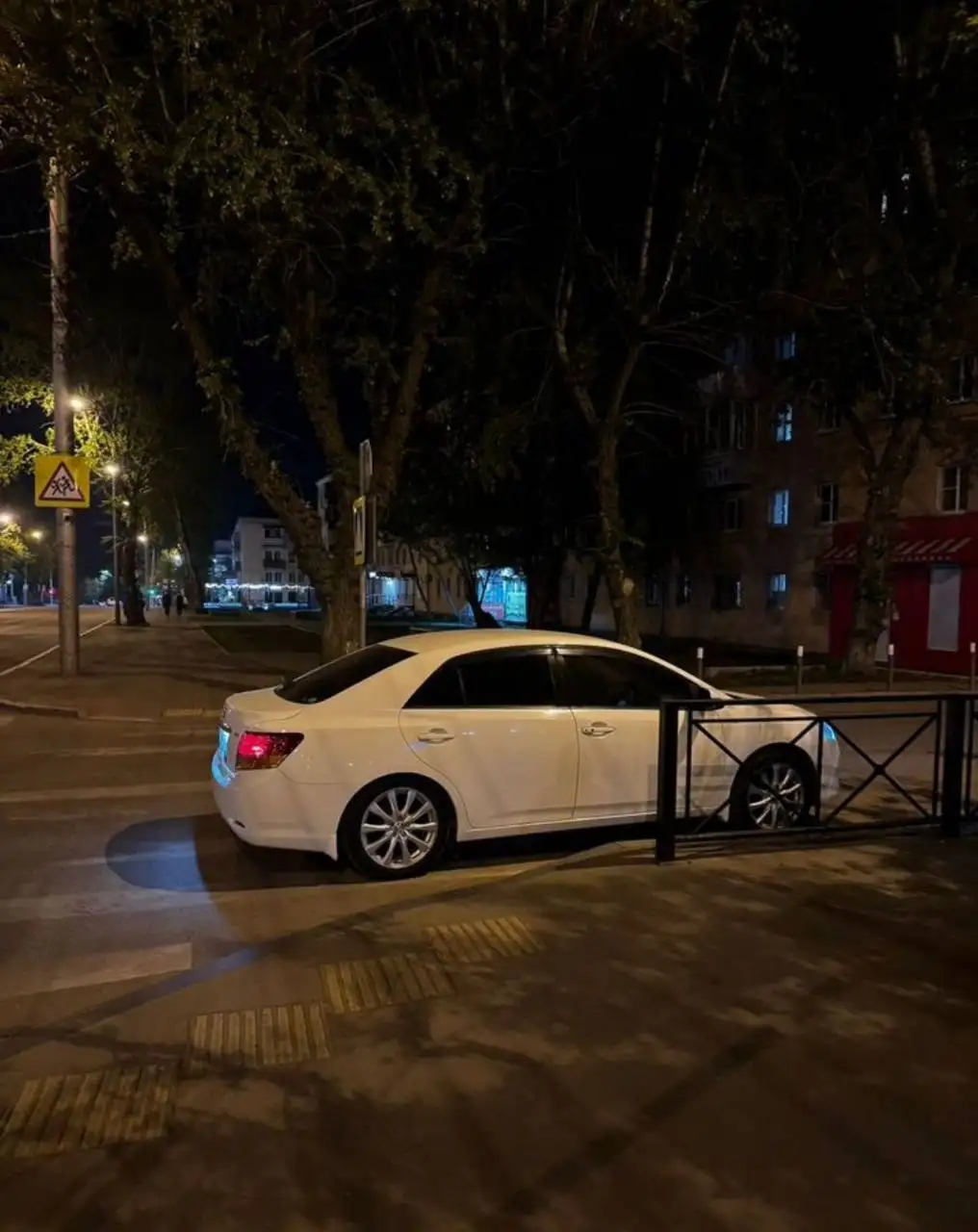 Продам литые диски R17 с летней резиной - Диски и шины (Авто) в Иркутск