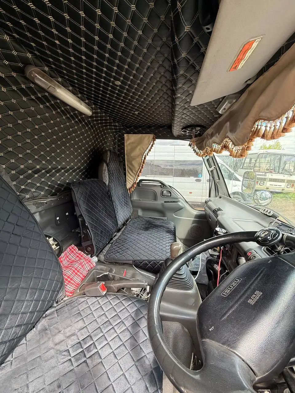 Isuzu Elf рефрижератор - Рефрижератор (Авто) в Иркутск