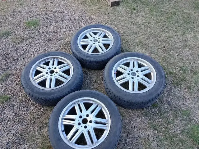 Продам диски с резиной R19 - Авто в Иркутск