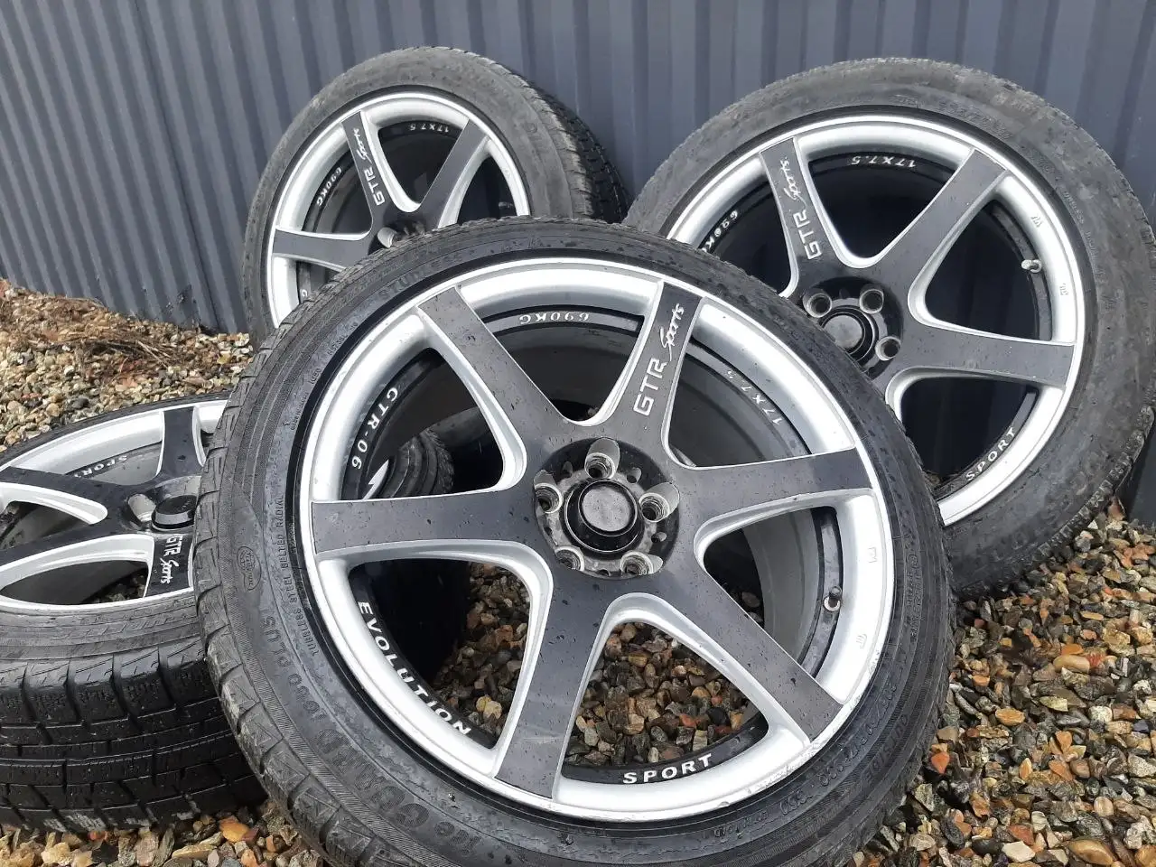 Продажа дисков и шин R17-R18 - Шины и диски (Авто) в Иркутск