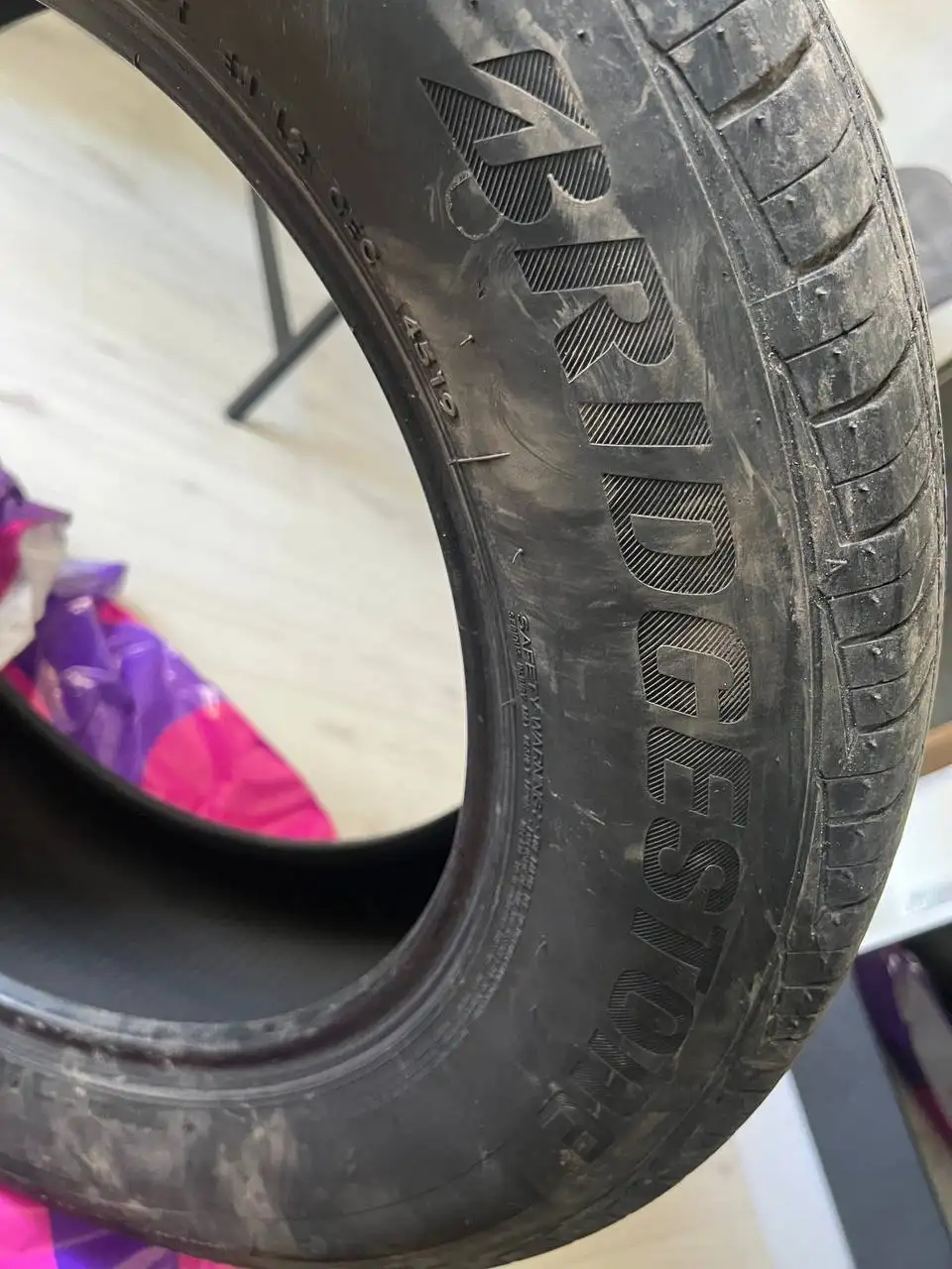 Продам шины Bridgestone Dueler H/P Sport AS 245/60R18 - Шины и диски (Авто) в Иркутск