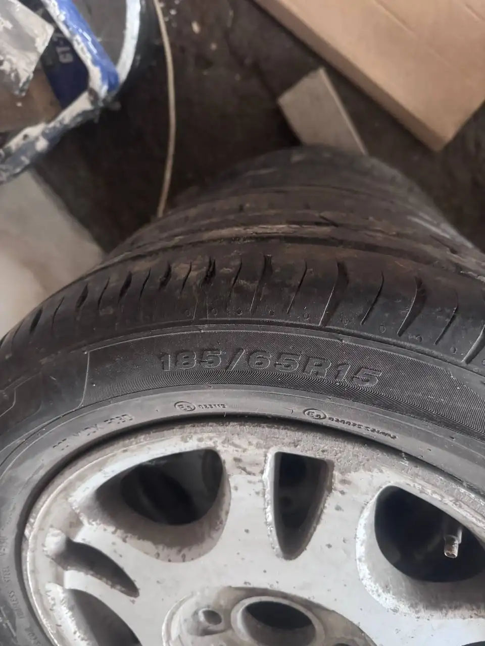 Колеса R15 5/114.3 и резина на докат 185/65 R15 - Шины и диски (Авто) в Иркутск
