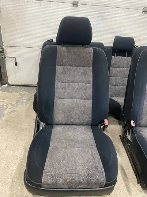 Продам сиденья Aristo JZS 160 - Авто в Иркутск