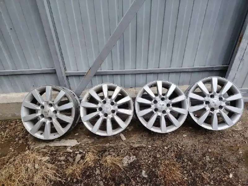 Продам диски 5/114.3 r16 - Шины и диски (Авто) в Иркутск