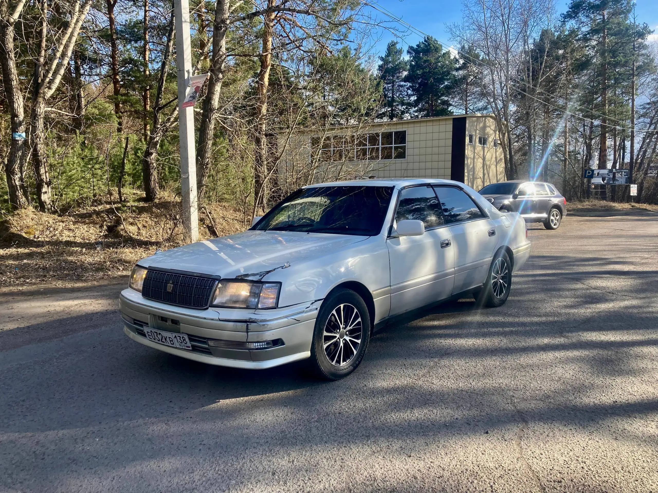 Toyota Crown 1997 г. 2.5 л - Легковые автомобили (Авто) в Иркутск