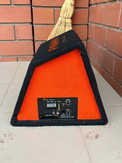 Саб Piranha 8A - Прочее в Иркутск