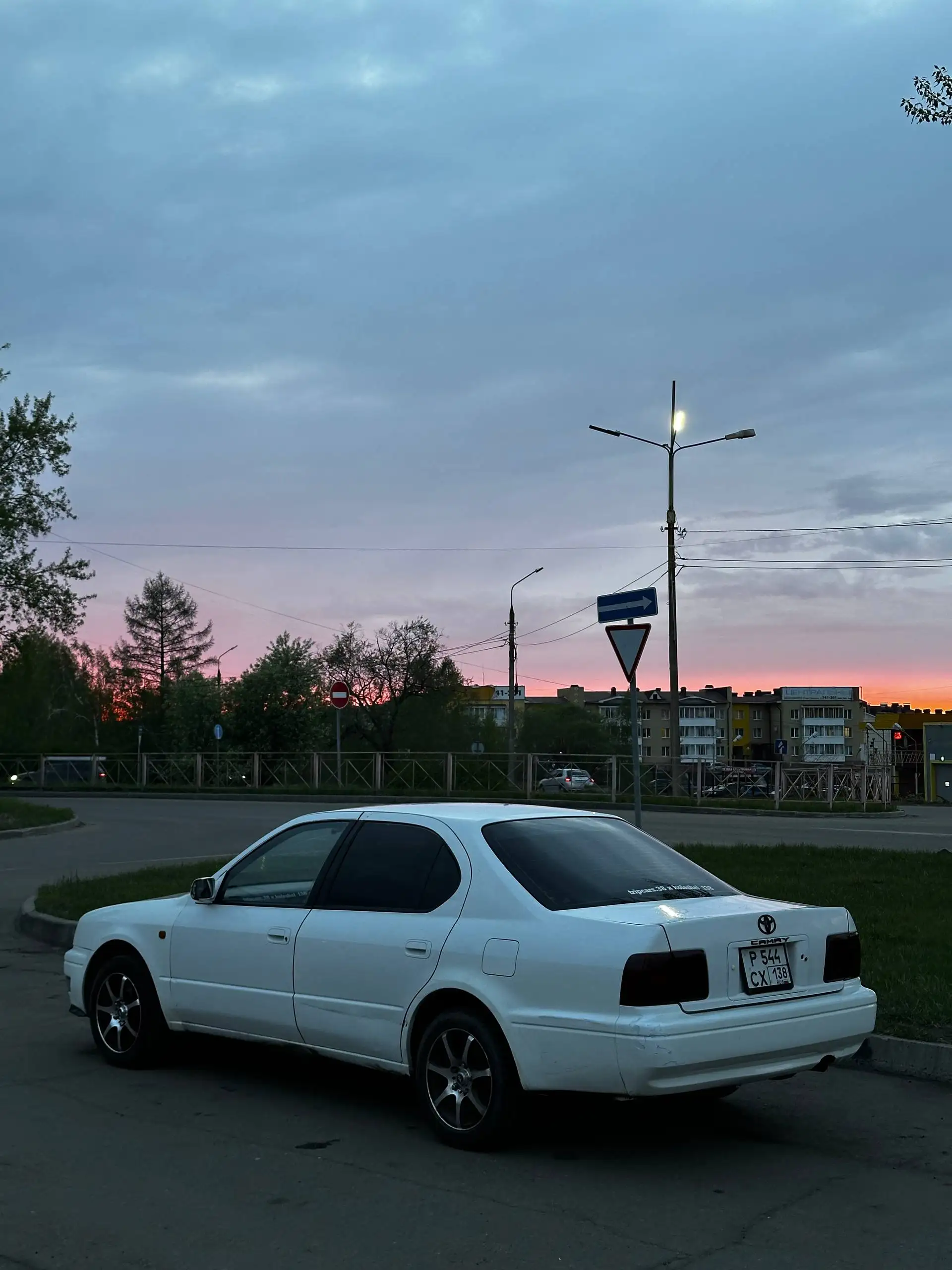 Toyota Vista SV40 1995, Легенда - Легковые автомобили (Авто) в Иркутск
