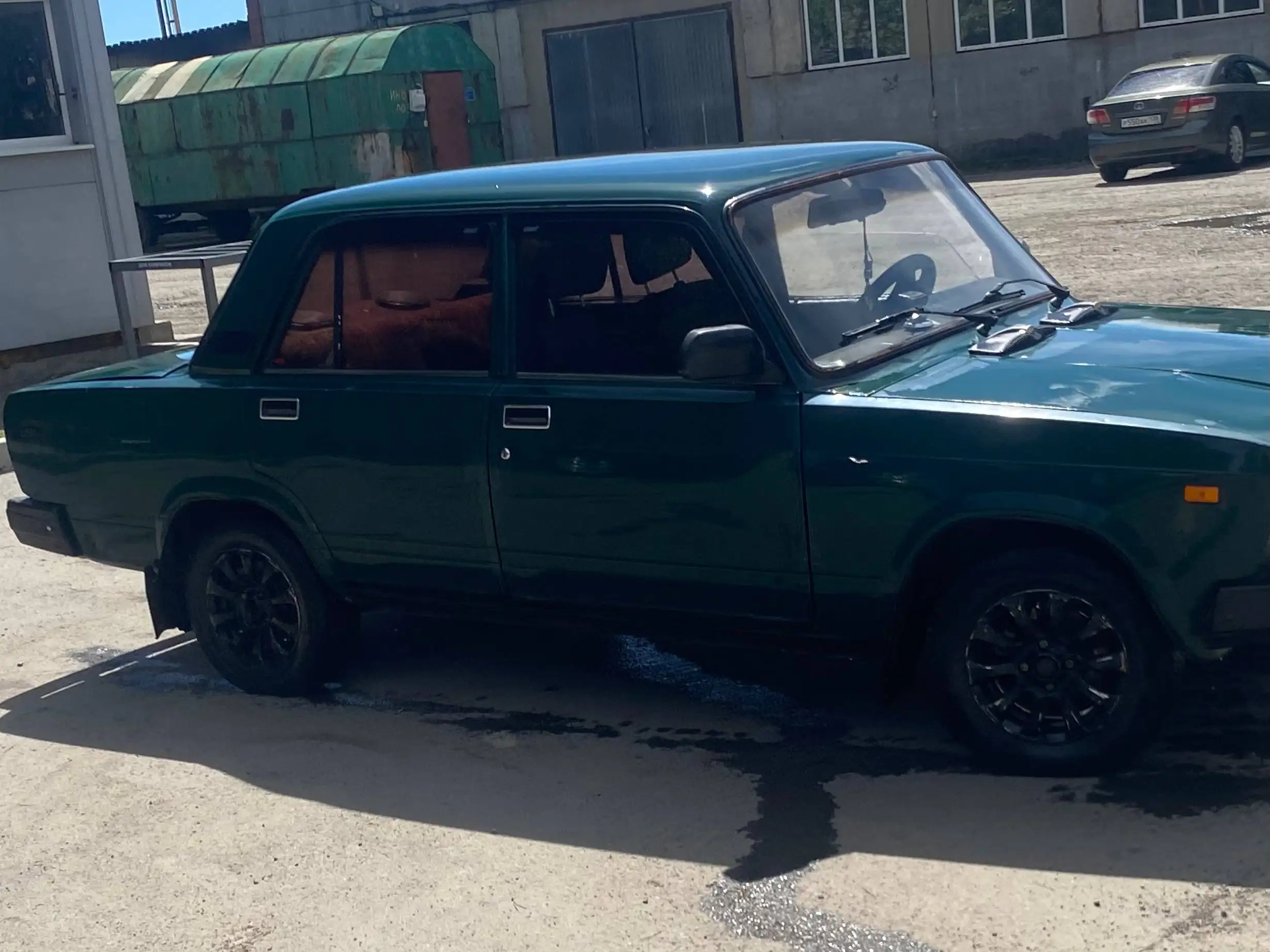 Нива Шевроле с новым двигателем и МКПП - Легковые автомобили (Авто) в Иркутск