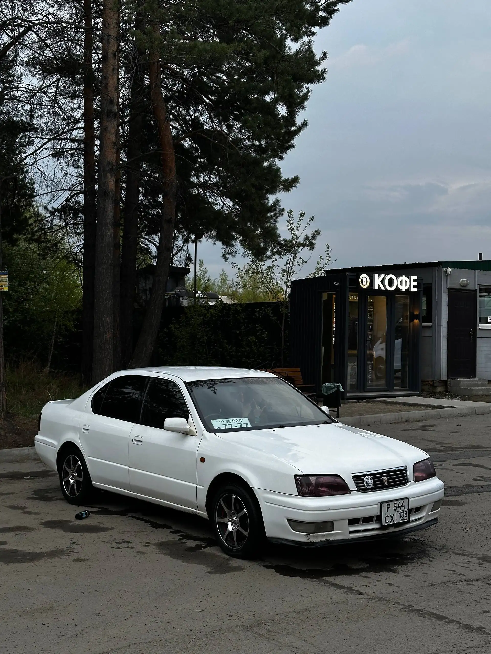 Toyota Vista SV40 1995 - Авто в Иркутск