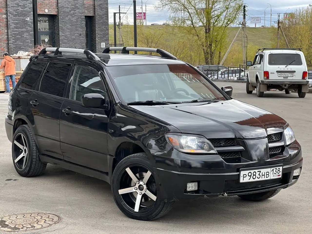 Mitsubishi Outlander 2004 2.4 4WD - Автомобили (Авто) в Иркутск