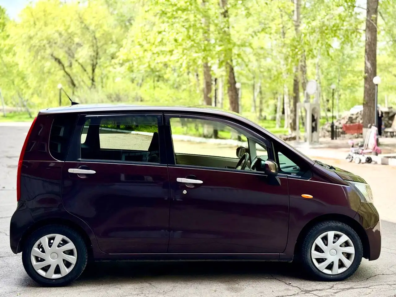 Daihatsu Move 2013 - Авто в Иркутск
