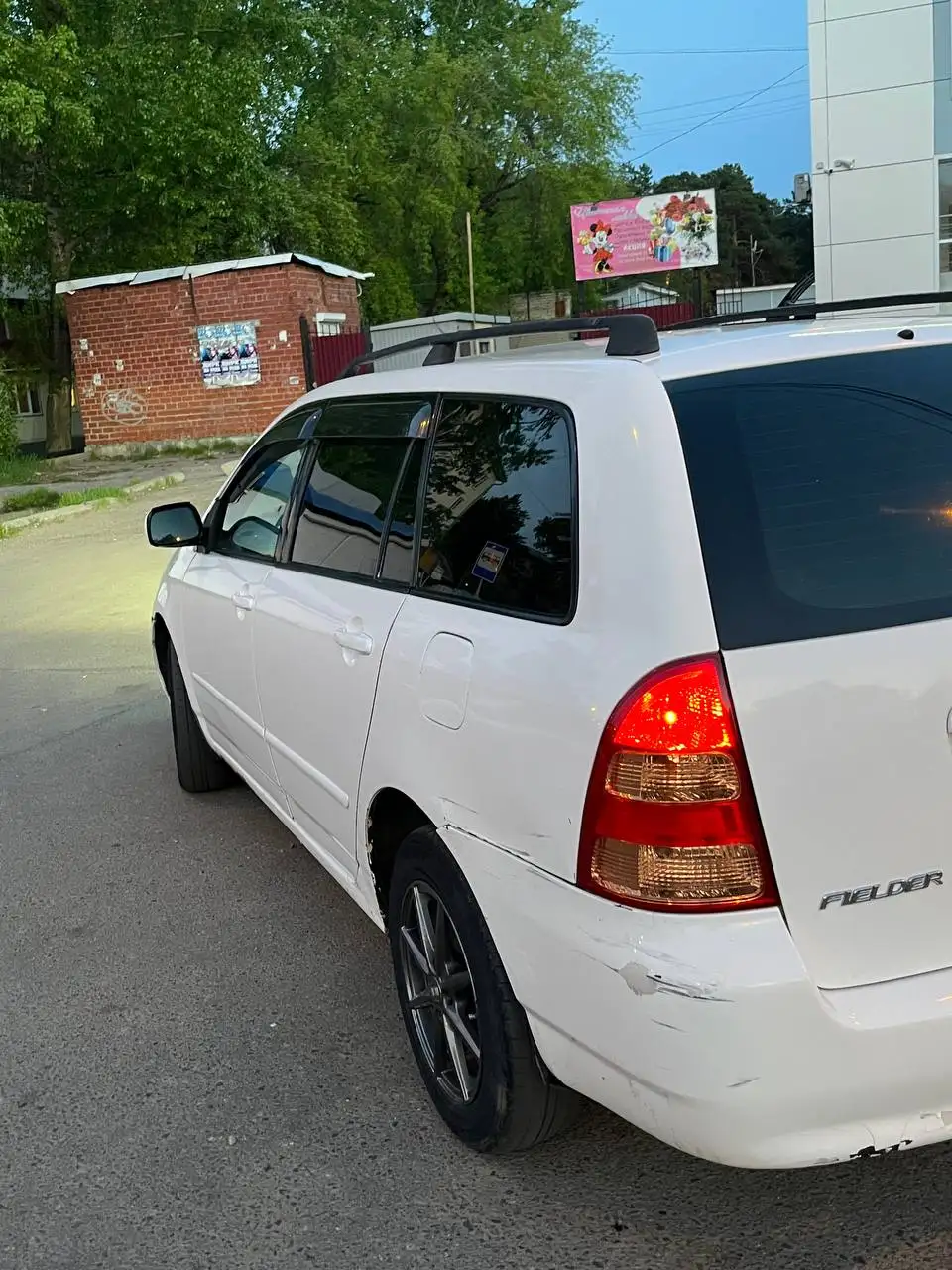 Продажа Fielder 2000 - Toyota Fielder (Авто) в Иркутск