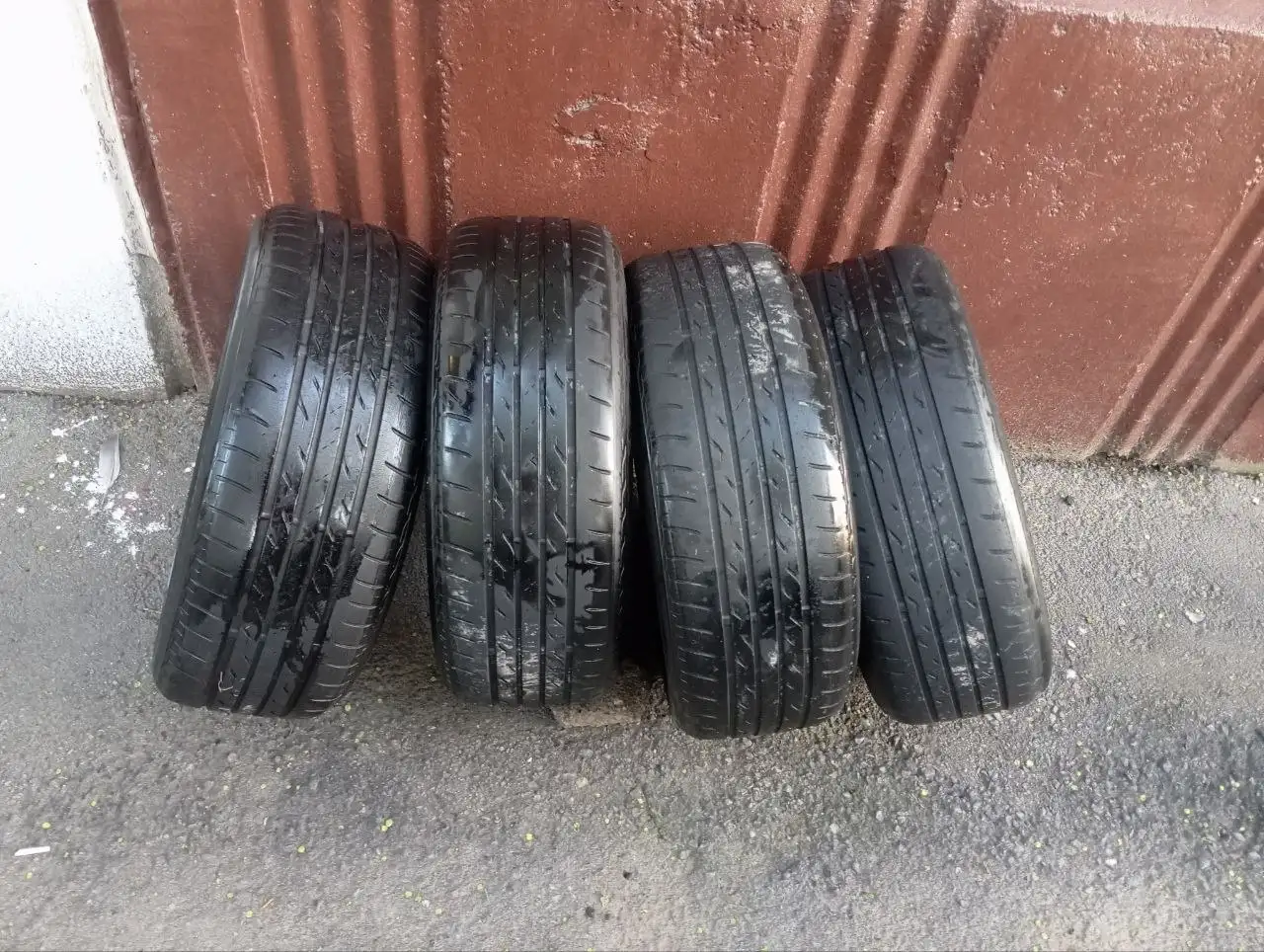 Продам резину 195/55 R16 Bridgestone лето - Шины и диски (Авто) в Иркутск