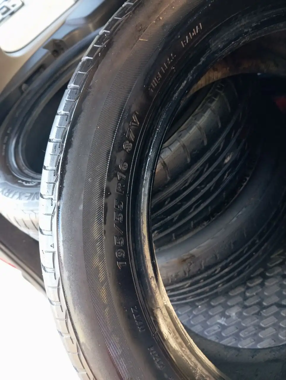 Продам резину 195/55 R16 Bridgestone лето - Шины и диски (Авто) в Иркутск