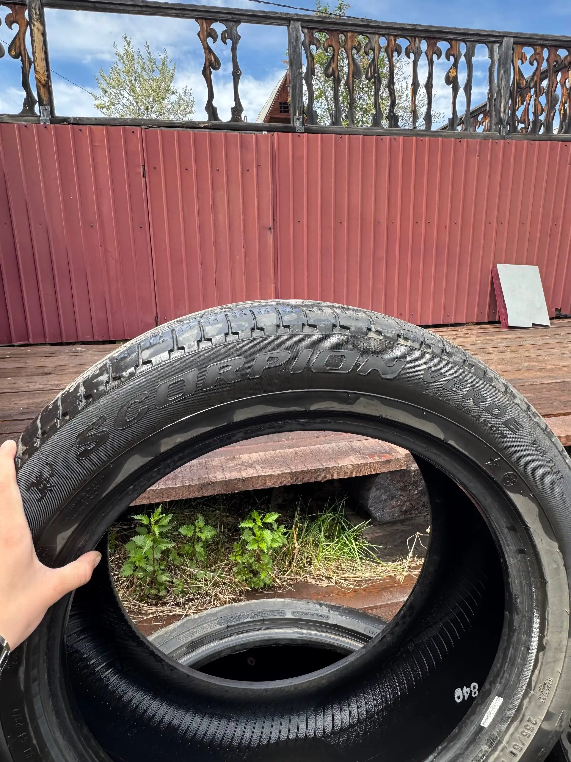 Продам шины Pirelli Scorpion Verde All Season Run Flat 255/50 R19 - Шины и диски (Запчасти) в Иркутск