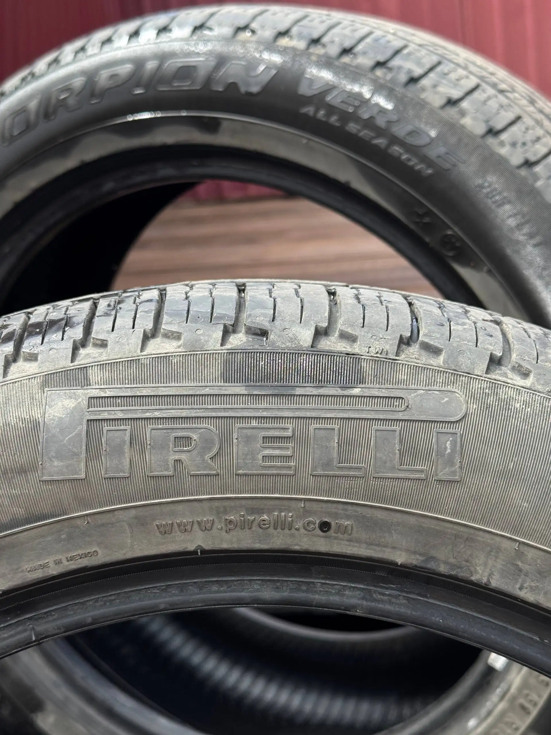 Продам шины Pirelli Scorpion Verde All Season Run Flat 255/50 R19 - Шины и диски (Запчасти) в Иркутск